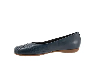 Trotters Sasha Square Toe Flat In Blue