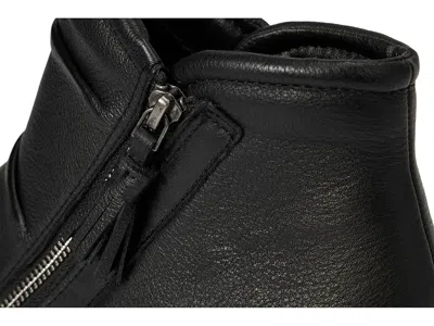 Skechers Parallel Lite In Black