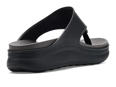 Dansko Devyn Platform Flip Flop In Black