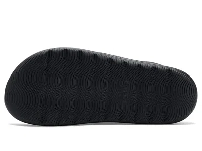 Dansko Devyn Platform Flip Flop In Black