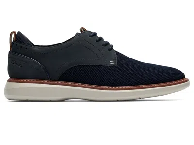 Clarks Brantin Plain In Blue