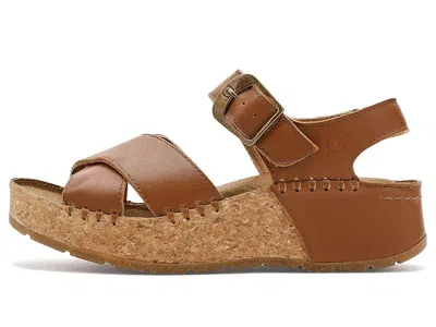 Born Kaiya In Brown