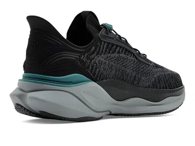 Clarks Pace Rise In Blue