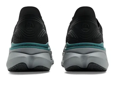 Clarks Pace Rise In Blue