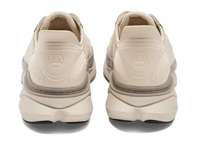 Clarks Pace In Neutral