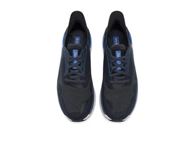 Clarks Pace In Blue