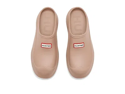 Hunter Elena Water Resistant Clog In Neutral