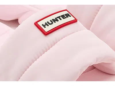 Hunter Coast In Pink