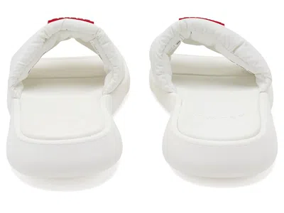 Hunter Coast In White