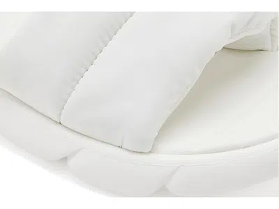 Hunter Coast In White