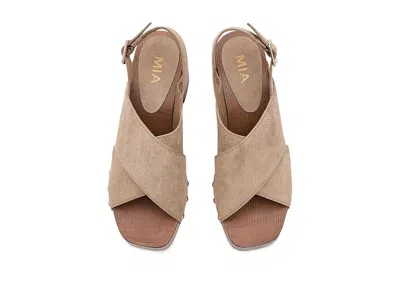 Mia Eudora In Brown