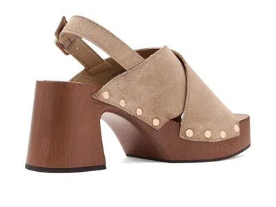 Mia Eudora In Brown