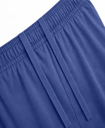 Q-active Men's Regular-fit Shorts In Blue
