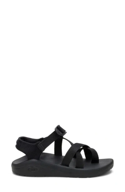 Chaco Cushz Toe Loop Sandal In Black