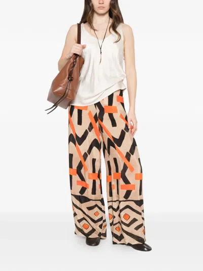 Dixie V-neck Top In Neutral