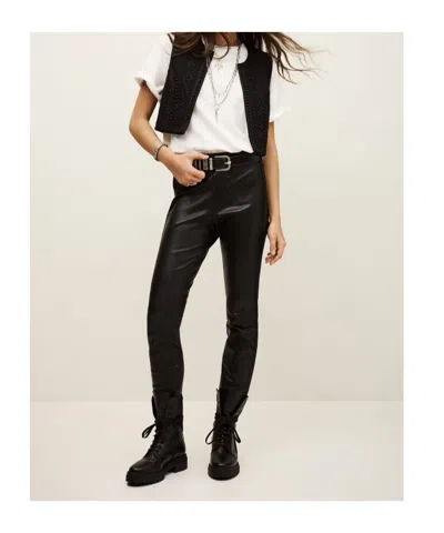 Bash Sleeveless Top In Black