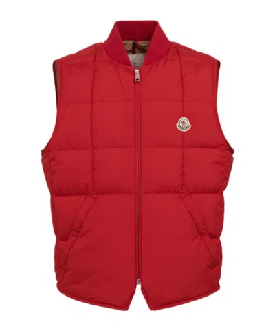 Moncler Elberton Tech Square-quilted Down Vest In Red