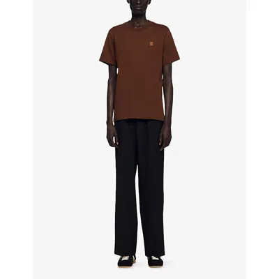 Sandro Mens Ginger Bread Logo-patch Crewneck Cotton T-shirt In Brown