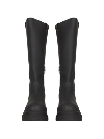 Stuart Weitzman Zip Boots In Black