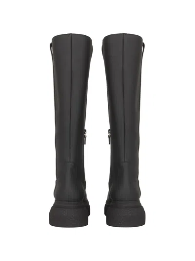 Stuart Weitzman Zip Boots In Black