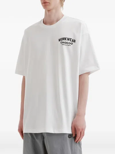 Chocoolate Graphic Print T-shirt In White