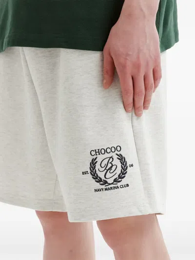 Chocoolate Logo Patch Shorts In Gray
