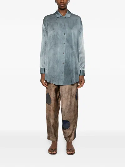 Uma Wang Buttoned Gradient Silk Shirt In Blue