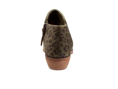Softwalk Rocklin In Multi