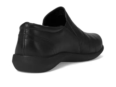 David Tate Serene In Black