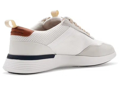 Wolf & Shepherd Crossover Victory Trainer In White