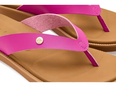 Reef Sunny Farrah In Red