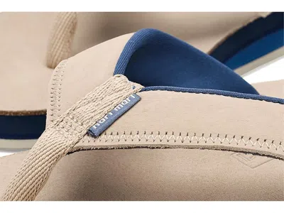 Hari Mari Pier In Sand