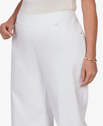 Ruby Rd. Plus Size Embroidered Hem Colored Denim Pull-on Capri Pants In White