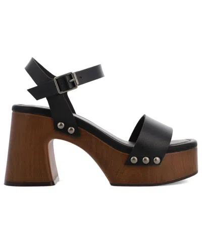 Mia Electrah Platform Sandal In Black