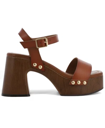 Mia Electrah Platform Sandal In Brown