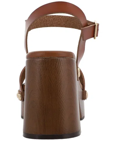 Mia Electrah Platform Sandal In Brown