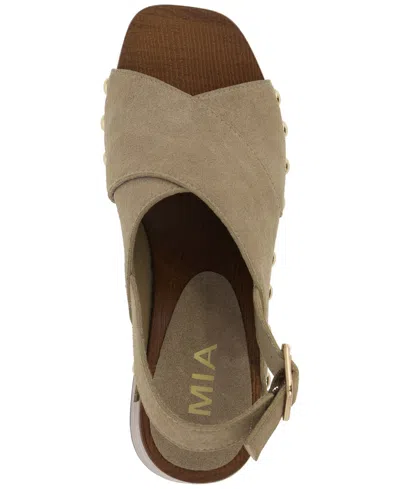 Mia Eudora Platform Sandal In Nude