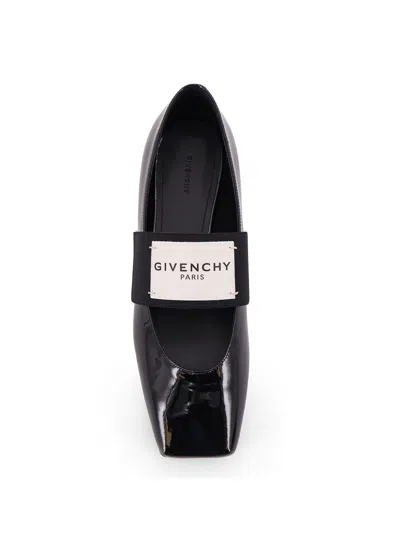 Givenchy Sliced Square Ballerinas In Patent Leather In Multi