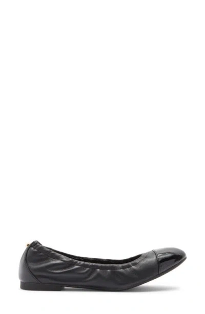 Stuart Weitzman Gabby Foldable Ballet Flat In Black