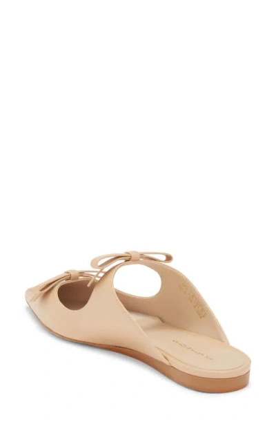 Stuart Weitzman Reese Flat In Brown