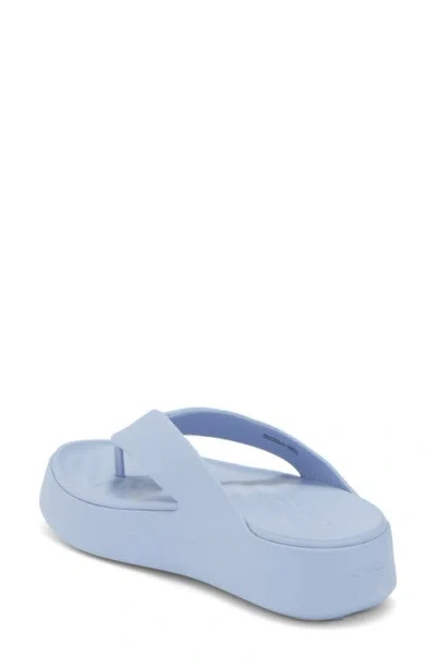 Crocs Getaway Platform Flip Flop In Blue