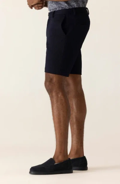 Deke Oasis Hyperloop Honeycomb Bermuda Shorts In Black