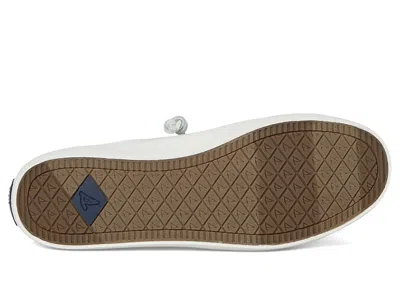 Sperry Crest Vibe In White