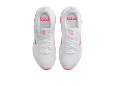 Nike Bella 7 In Multi