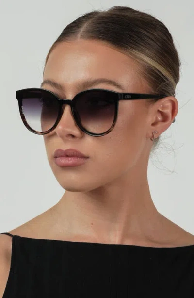 Otra Dali Square Sunglasses