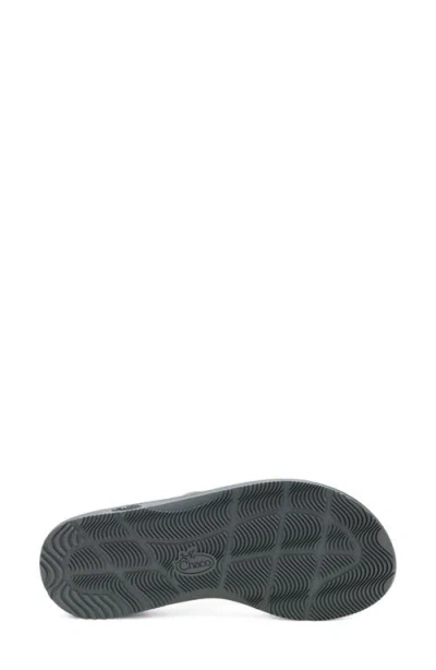 Chaco Classic Flip Flop In Multi