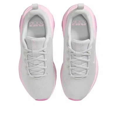 Nike Bella 7 In White
