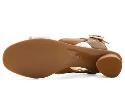 Vaneli Lorian In Multi