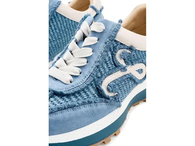 Vaneli Quiton In Multi