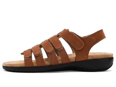 Trotters Riki Studs Sandals In Multi